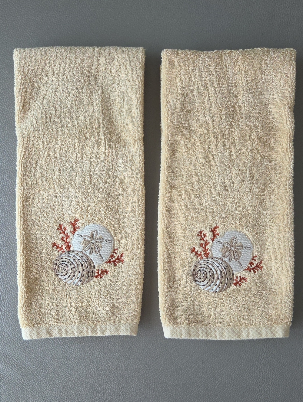 Sophia (Made In Turkey) Beige Embroidered Seashell Hand Towels - Set of 2